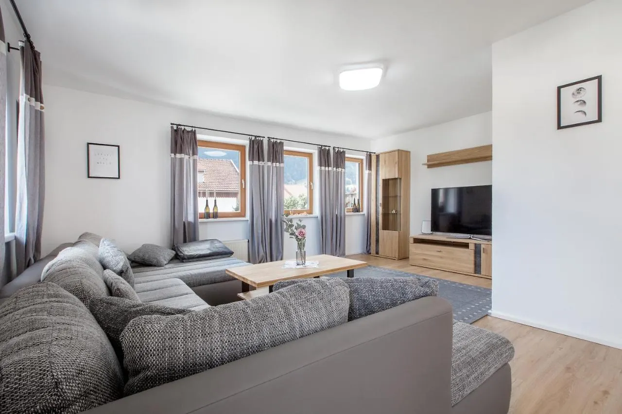 Ferienwohnung Zum Traumblick contacts